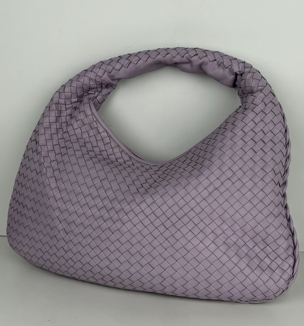 Bottega Veneta Intrecciato Hobo Bag Large in Lilac Lambskin Leather D6